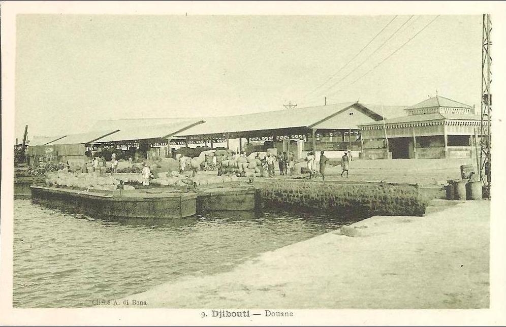 Photo de la douane a Djibouti en 1909
