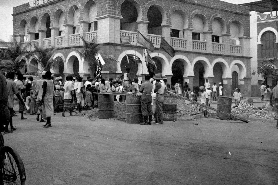 Barricades suite aux Manifestations en 1966